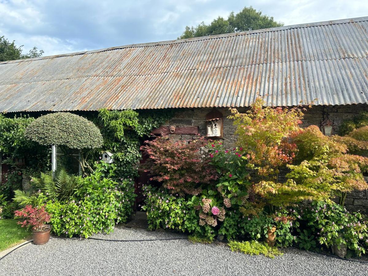 Chez Stephanie Et Sylvain Le Mesnil-Villeman Buitenkant foto